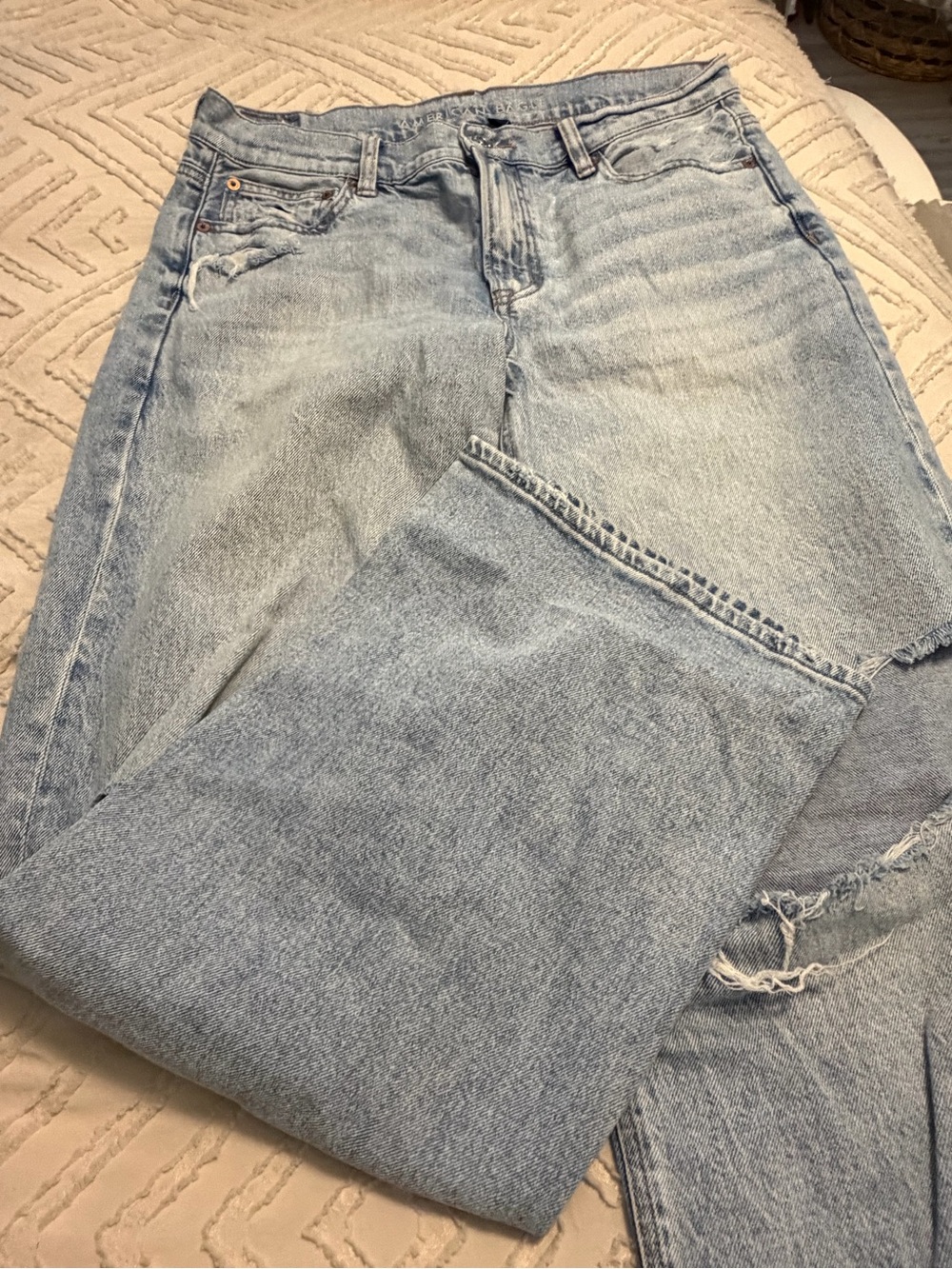 American Eagle Outfitters Light Blue Distressed Wide Leg Jeans - Picture 2 of 5